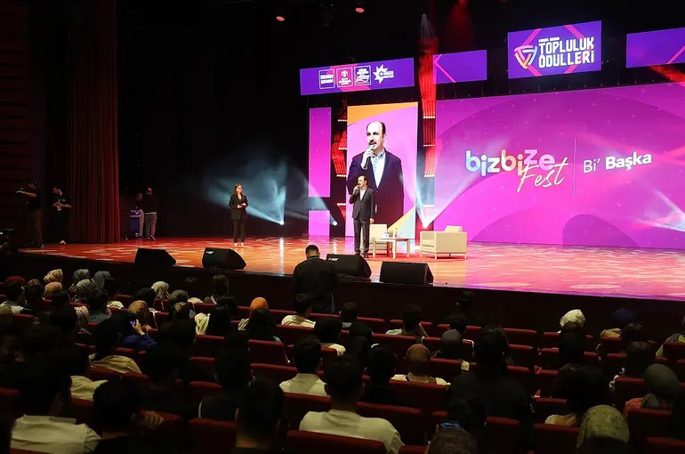 Başkan Altay “Biz Bize Fest Bi Başka” Programının Açılışına Katıldı!