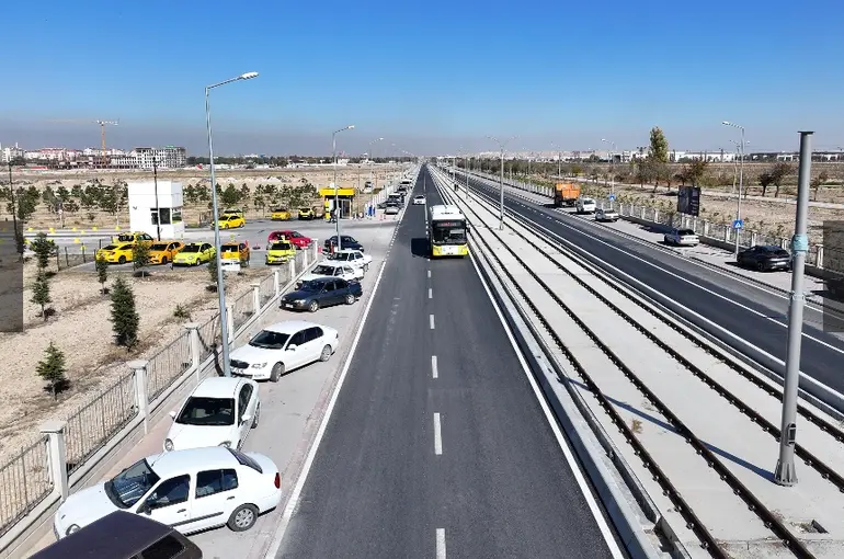 Başkan Altay: “Demir Ağlarla Ördüğümüz Konyamıza Toplu Ulaşımda Çağ Atlatacağız”