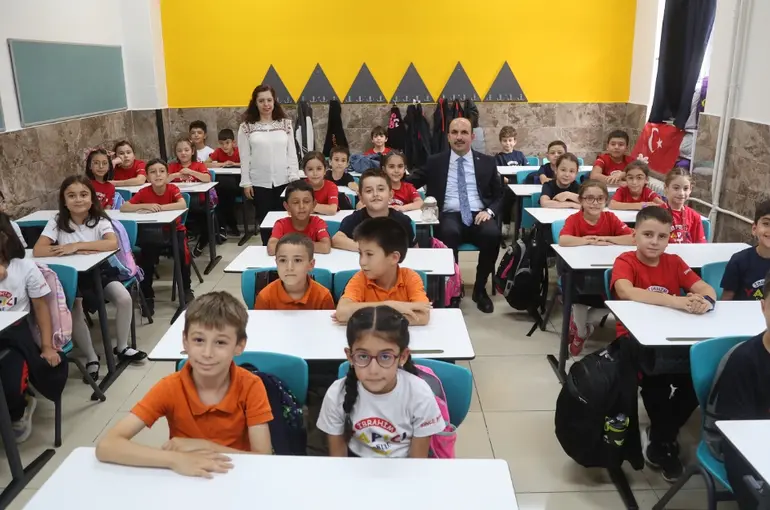 Başkan Altay: “Eğitime Yapılan Her Yatırım Geleceğe Atılan En Sağlam Temeldir”