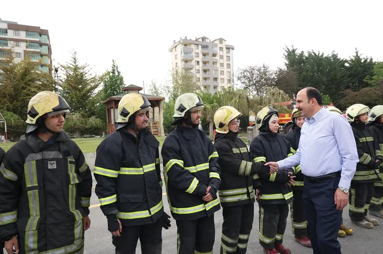 Başkan Altay “Gönüllü İtfaiyecilik” Eğitimi Alan Üniversite Öğrencileriyle Buluştu