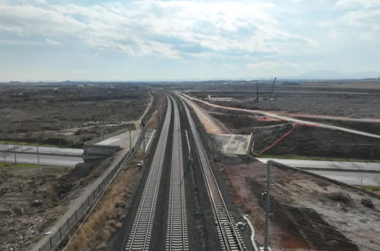 Başkan Altay: “Konya Tarihinin En Önemli Ulaşım Yatırımlarından Olan Konyaray Banliyö Hattı Hızla İlerliyor”