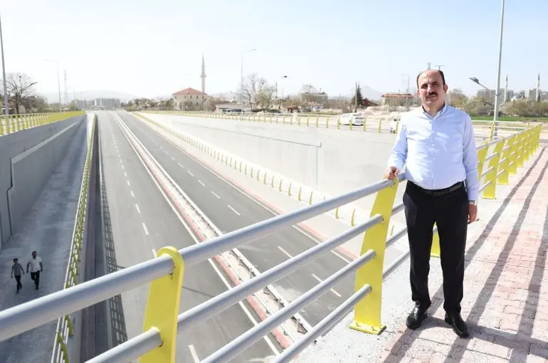 Başkan Altay: “Konya’da Trafiği Rahatlatmak İçin Çalışıyoruz”