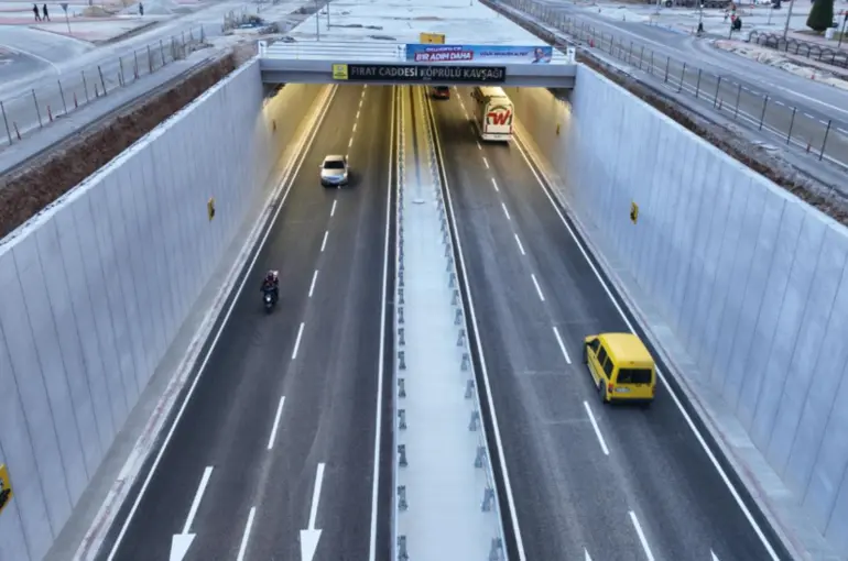 Başkan Altay: Konya’mıza Fırat Caddesi Köprülü Kavşağı Hayırlı Olsun