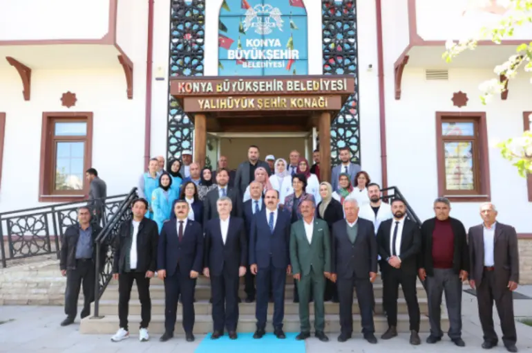 Başkan Altay: “Sürekli İş ve Hizmet Üreten Bir Belediyecilik Anlayışıyla Çalışıyoruz”