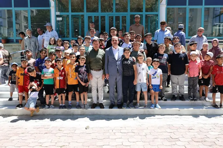 Başkan Altay ve Başkan Kılca, Kur’an Öğrenen Çocukları Ziyaret Etti!