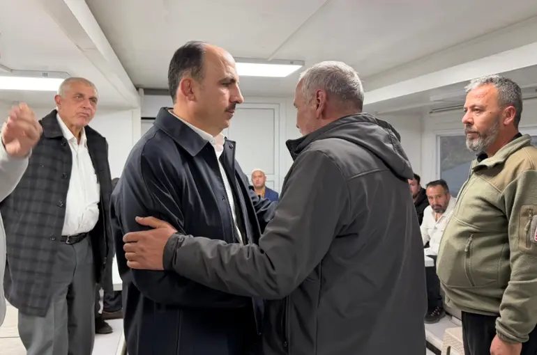 Başkan Altay’dan Şehit Ailesine Taziye Ziyareti