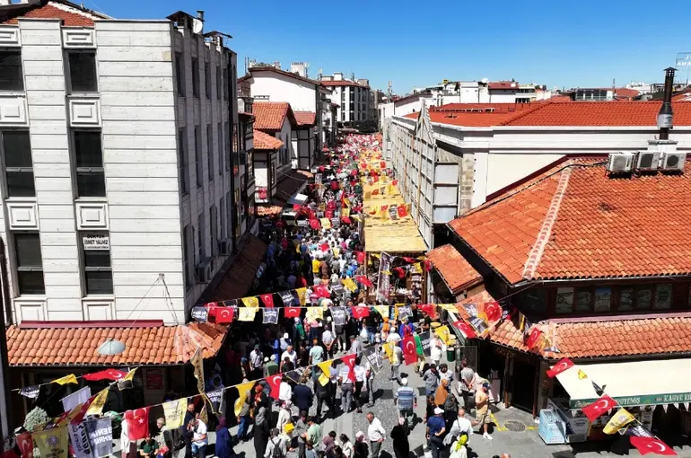 Başkan Altay'dan Tarihi Bedesten Alışveriş Günleri’ne Davet!