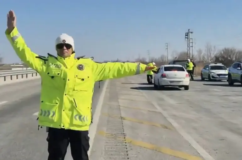 Bayramda Trafik Denetimleri arttı! Aşırı Hıza Geçit Yok!