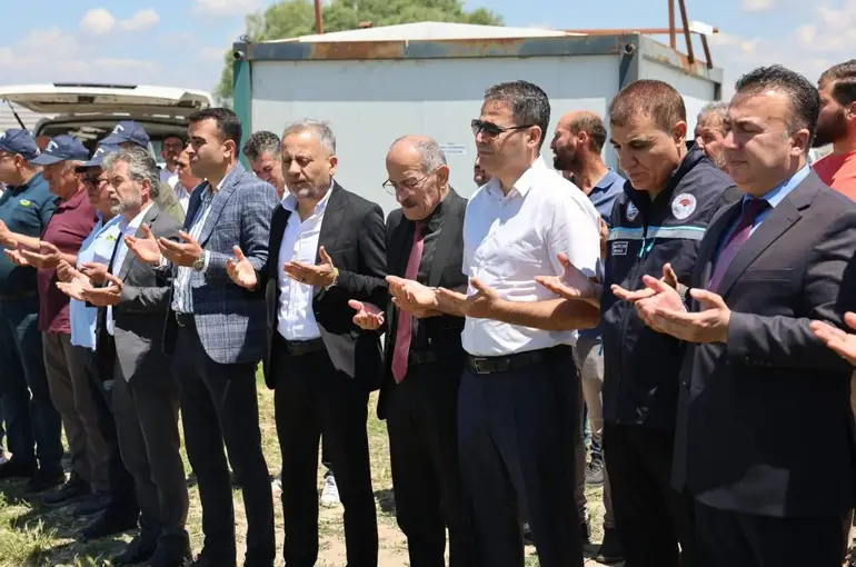 Beyşehir’de Su Ürünleri Av Sezonu “Vira Bismillah” Diyerek Başladı