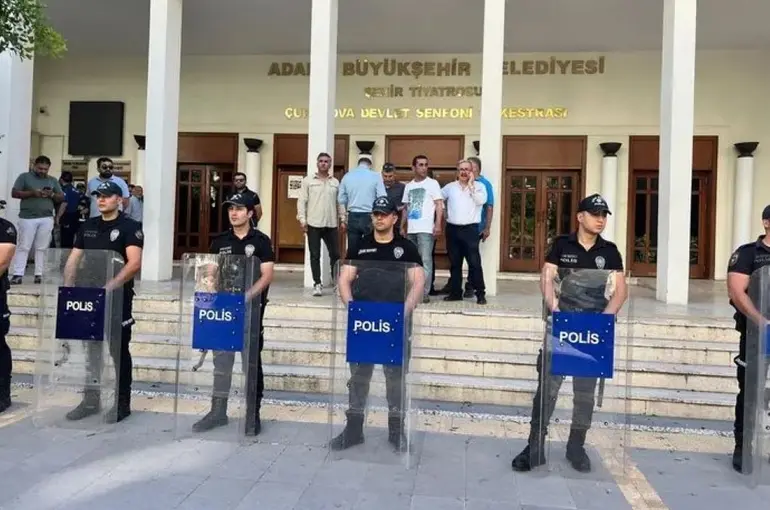 CHP’li Adana, Antalya ve Adıyaman Belediyelerine Operasyon! 3 Belediye Başkanı Gözaltında!