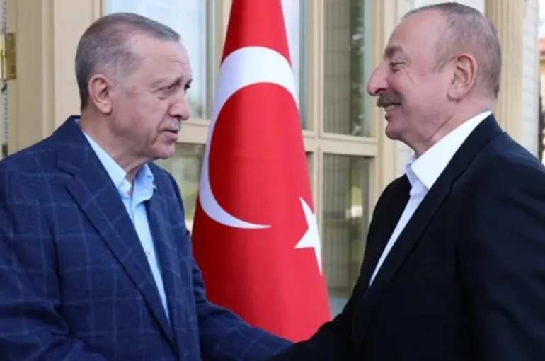 Cumhurbaşkanı Erdoğan, Bakü’de resmi törenle karşılandı