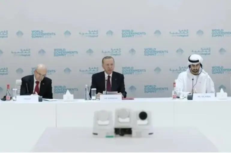 Cumhurbaşkanı Erdoğan Dubai'de yatırımcılarla görüştü! Hedefte 50 milyar dolarlık ticaret var