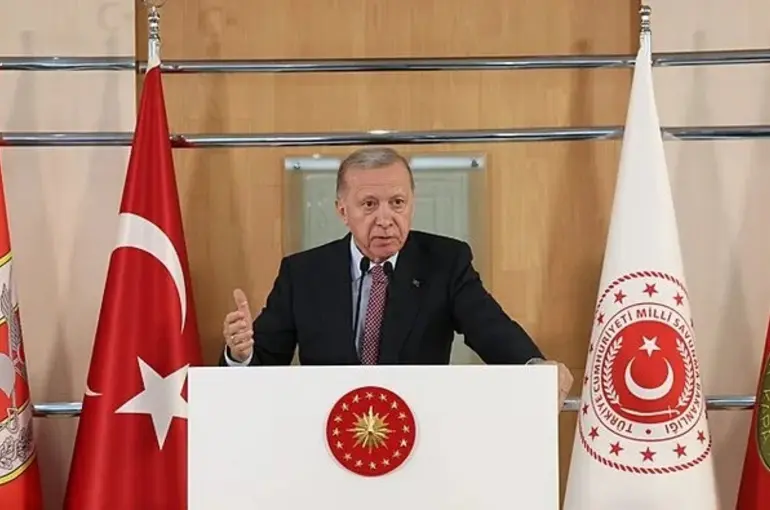 Cumhurbaşkanı Erdoğan: Teröristan kurulmasına izin vermeyeceğiz! Yarım kalan işi tamamlayacağız!