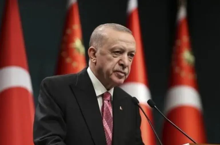 Cumhurbaşkanı Erdoğan'dan asgari ücret zammı mesajı! Yeni asgari ücrette beklenen rakam ne olacak?