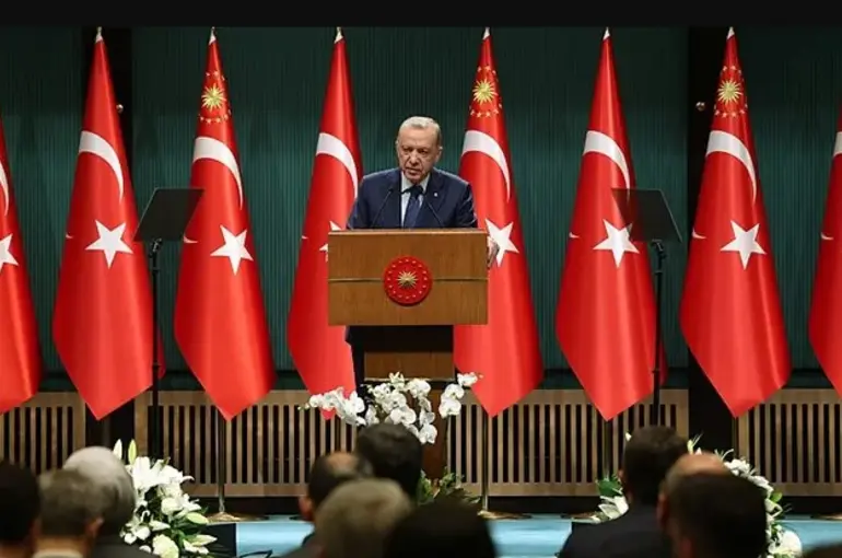 Cumhurbaşkanı Erdoğan'dan öğretmen adaylarına atama müjdesi!