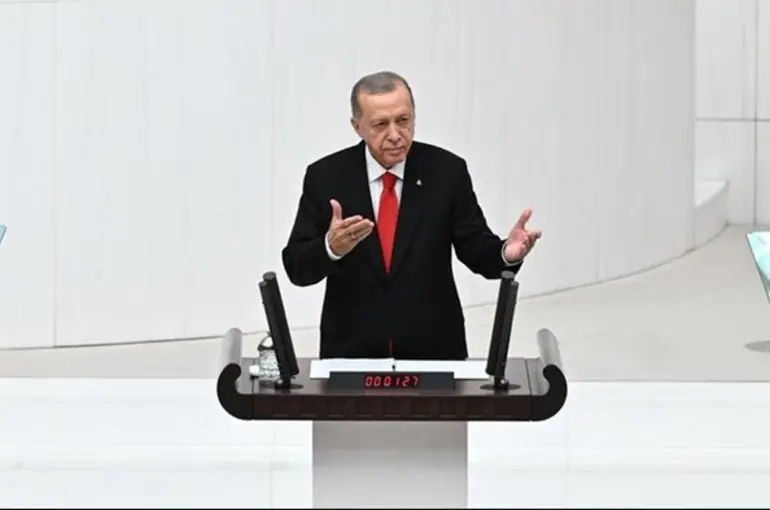 Cumhurbaşkanı Erdoğan'dan önemli açıklamalar! TBMM'de yeni dönem başlıyor