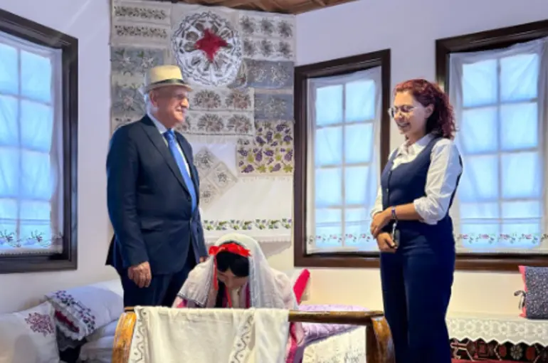 Dünyaca Ünlü Yazar DR. Mansour Malik Müze Meram'a Hayran Kaldı!