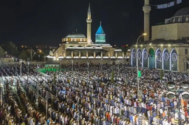 Ehli Sünnet Âlimler Birliği: ‘Teravih Namazı Mübarek Ramazan Ayının Simgelerinden Biridir’