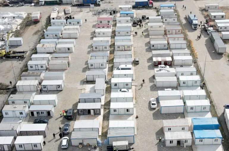 Gaziantep’te Çadır Kentler ve Konteyner Kentler kuruluyor