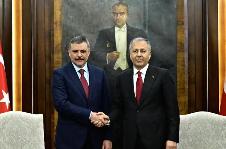 İçişleri Bakanlığı’nda Görev Devir Teslimi: Mustafa Çiftçi Göreve Başladı