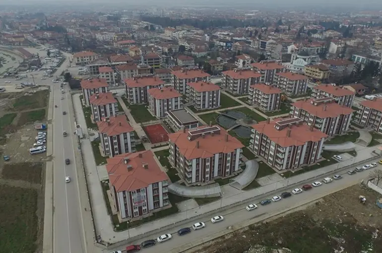 “İlk İş Yerim” ve “İlk Evim Arsa” kura heyecanı sürüyor