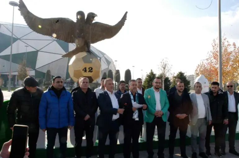 İş Adamı Bekir Akdemir Konyaspor’a Başkanlık için Adaylığını Resmen Açıkladı
