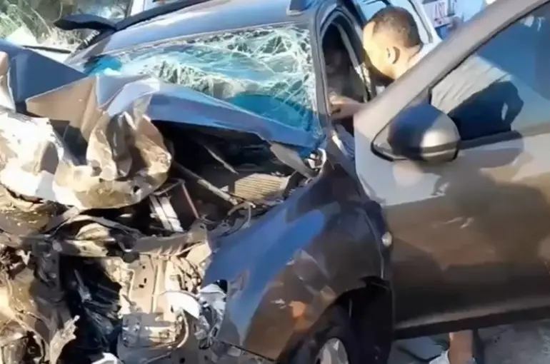 İzmir'de bayram dönüşü feci kaza: 4 ölü, 21 yaralı!