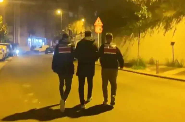 Jandarmadan Finans Dünyasını Sarsan Operasyon: 5 İlde 26 Şirkete Baskın