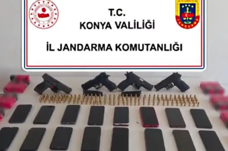 Jandarmadan Konya Dahil 12 İlde Dev Dolandırıcılık Operasyonu: 230 Şüpheli Yakalandı!