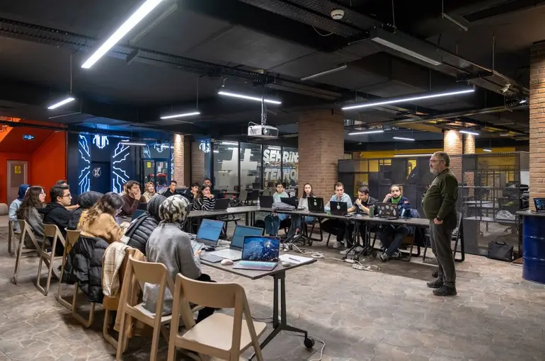 Kapsül Teknoloji Platformu “Yüksek Güç Roket Eğitimi” Verdi!