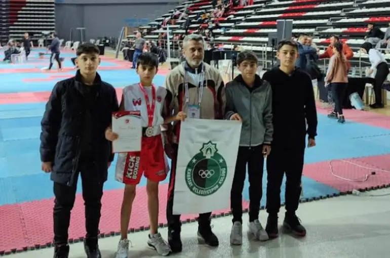 Karatay Belediyespor Kıck Boks Takımı Antalya’dan Madalya İle Döndü