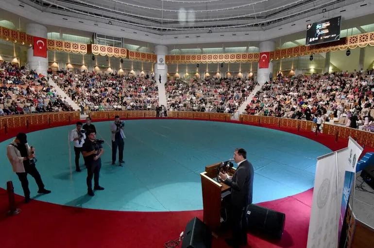 Karatay Yaz Okulu’na Muhteşem Kapanış Programı