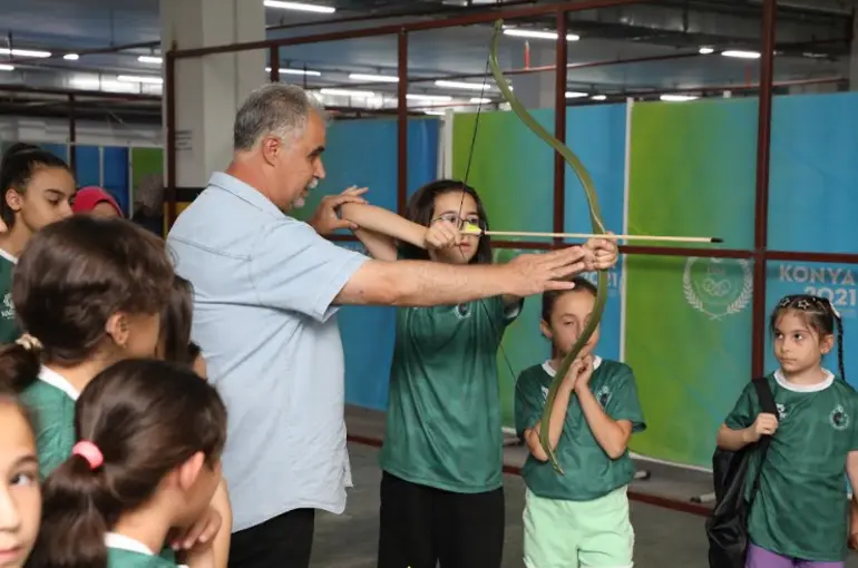 Karatay Yaz Spor Okulları’nda Eğitimler Başladı