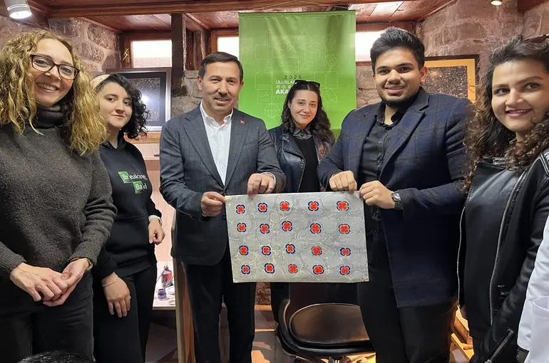 Karatay’da Geleneksel Sanatlar Küresel Bir Buluşmaya Dönüşüyor!