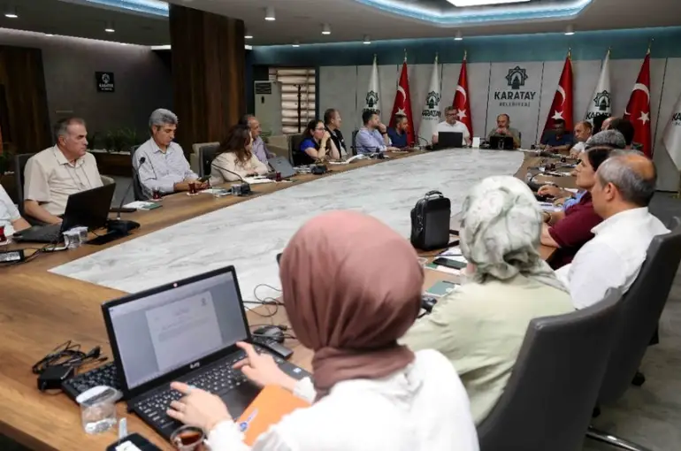 Karatay’da Kuraklık ve Obruk Riskine Karşı Yeni Dönem: Dirençli Karatay İçin Yol Haritası Masada