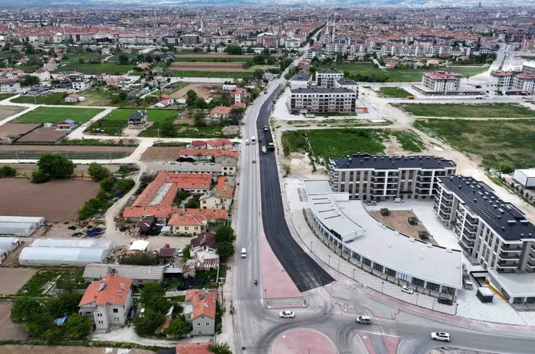 Karatay’da Ulaşım Hamlesi: Yeni Yollar Ve Servis Hatlarıyla Trafik Rahatlayacak