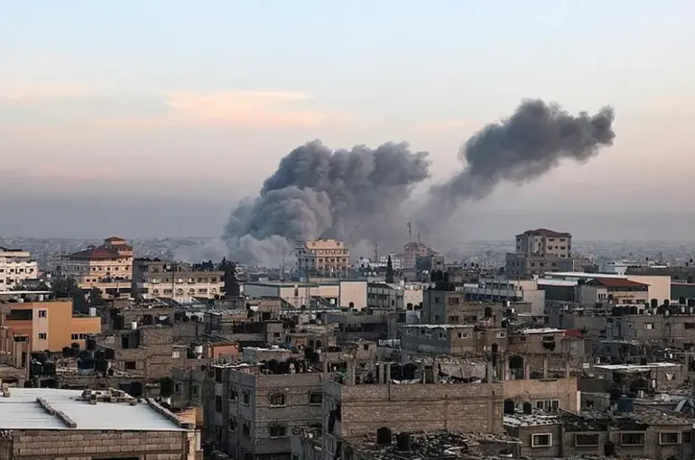 Katil İsrail'den Gazze'de 2 aylık insani ara önerisi