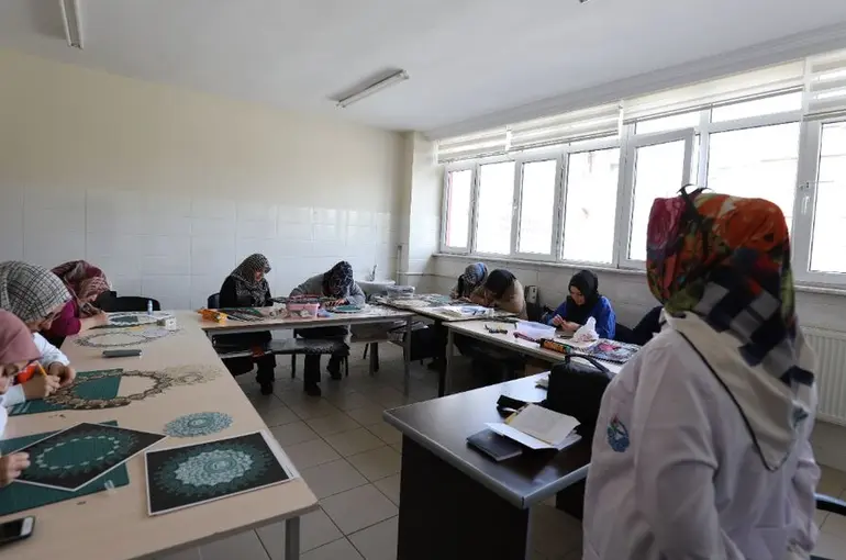 KOMEK ve KUZEM’de Yaz Dönemi Kayıtları Başladı