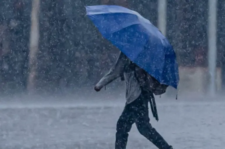 Konya Akom Uyardı: Kuvvetli Gök Gürültülü Sağanak Yağış Bekleniyor!