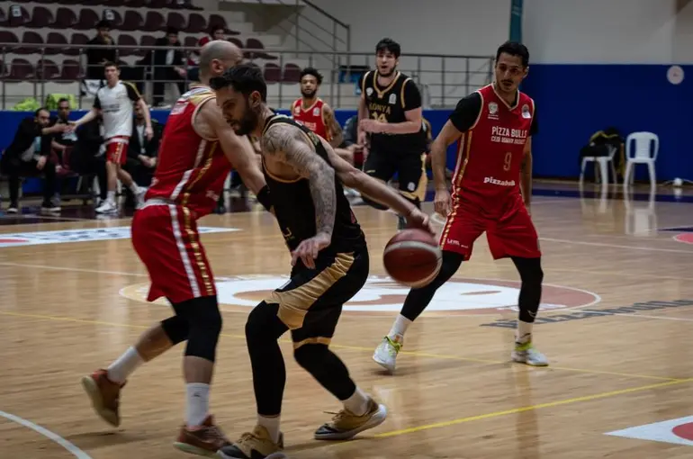 Konya Büyükşehir Belediyespor Seriye Bağladı!