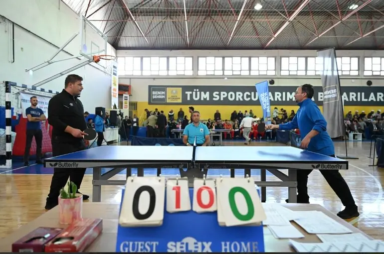Konya Büyükşehir “Dünya Ruh Sağlığı Günü” Dolayısıyla Masa Tenisi Turnuvası Düzenledi