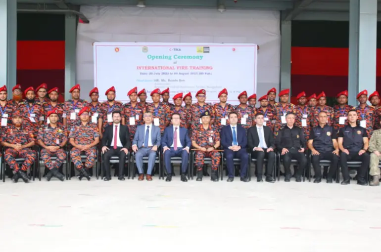 Konya Büyükşehir TİKA İş Birliğiyle Bangladeş’te İtfaiyecilere Eğitim Verdi