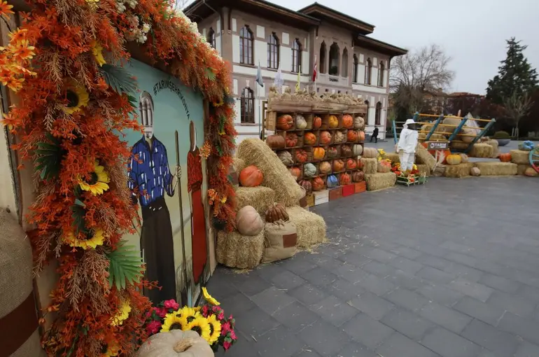 Konya Büyükşehir’in Tarım Temalı Özel Tasarım Alanları İlgi Çekiyor!