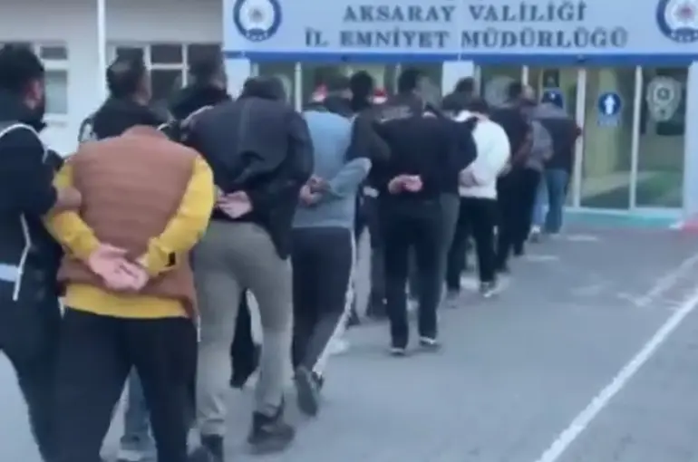 Konya Dahil 45 İlde FETÖ Operasyonu: 178 Şüpheli Yakalandı