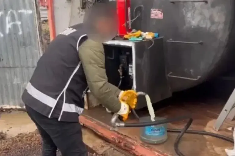 Konya dahil 46 ilde akaryakıt kaçakçılarına darbe! 1 milyon litre kaçak akaryakıt ele geçirildi