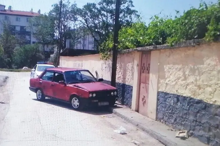Konya Emniyeti İki Otomobil Çalan Oto Faresini Yakaladı!