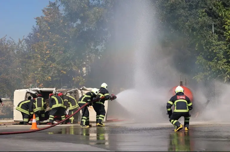 Konya İtfaiyesi 2023'te 13 Bin 570 Olaya Müdahale Etti