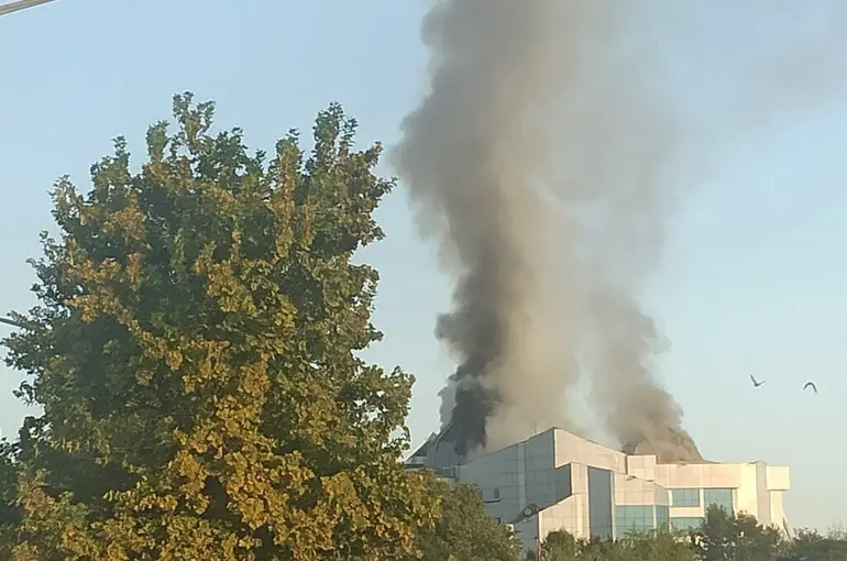 Konya Karatay belediye binasında yangın 