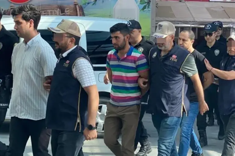 Konya Merkezli 9 İlde FETÖ Operasyonu: 19 Şüpheli Gözaltına Alındı!