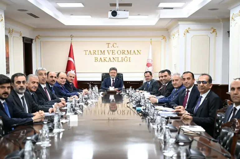 Konya Protokolünden Ankara’da Tarım ve Orman Bakanı Yumaklı’ya Ziyaret